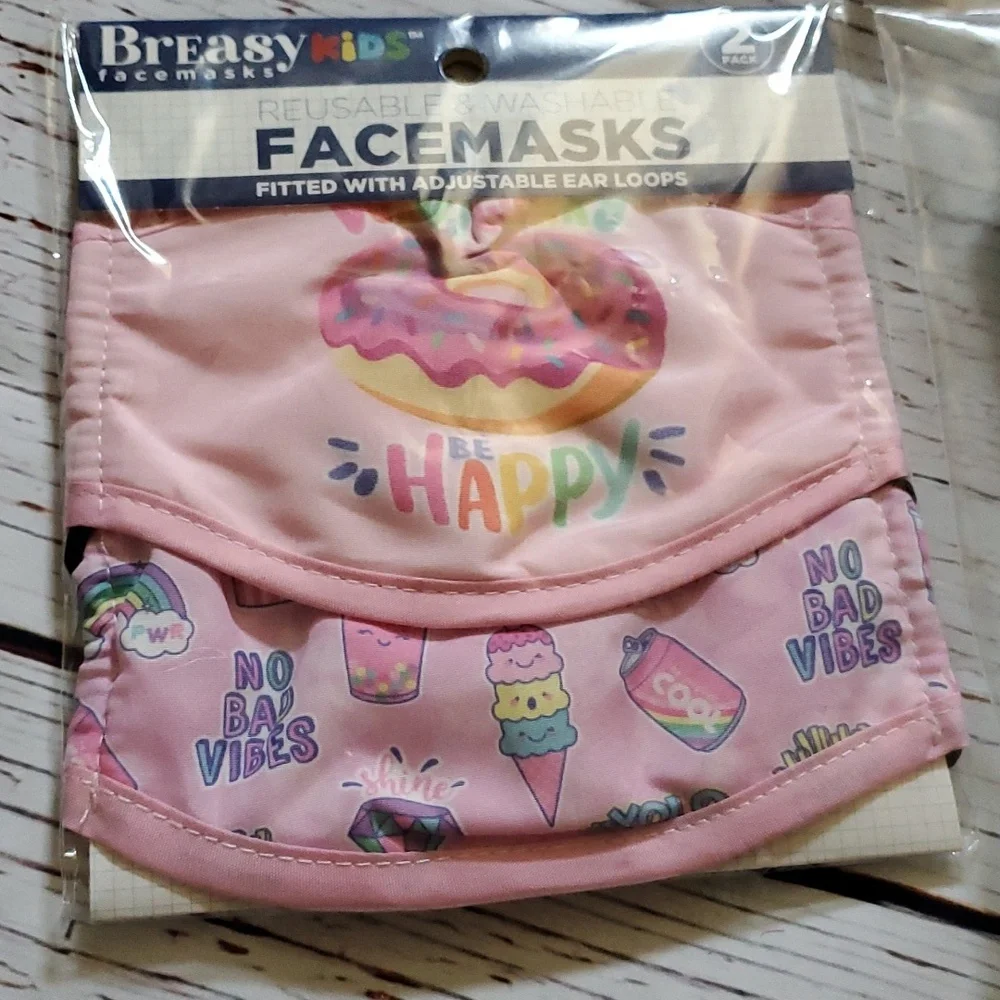 🆕️ FAMILY REUSABLE FABRIC MASKS (13 TOTAL) 😷